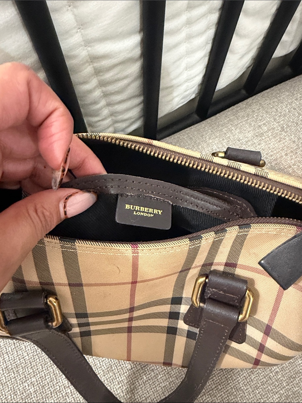 Burberry Tan Plaid Satchel with Dark Brown Trim - Picture 2 of 6